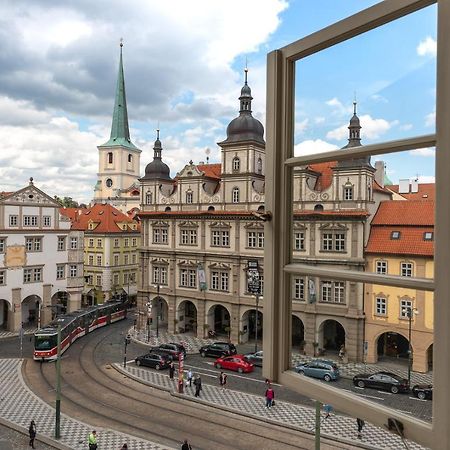 Miss Sophie'S Charles Bridge Hotel Prag Eksteriør billede