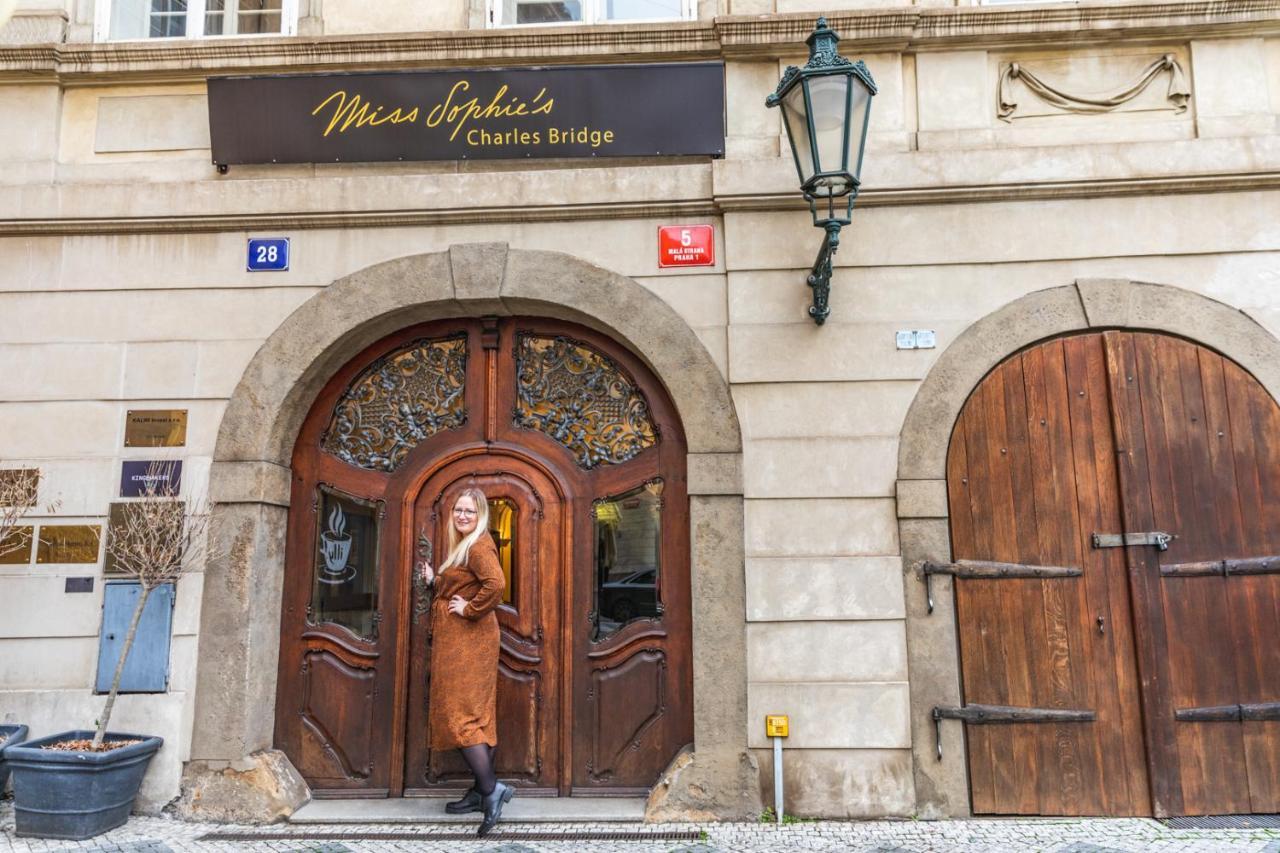 Miss Sophie'S Charles Bridge Hotel Prag Eksteriør billede