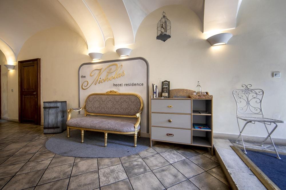 Miss Sophie'S Charles Bridge Hotel Prag Eksteriør billede